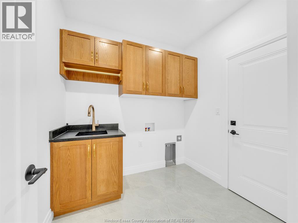 2587 Barkley Avenue, Windsor, Ontario  N8P 0E9 - Photo 19 - 26007597