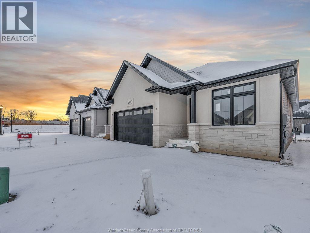 2587 Barkley Avenue, Windsor, Ontario  N8P 0E9 - Photo 4 - 26007597