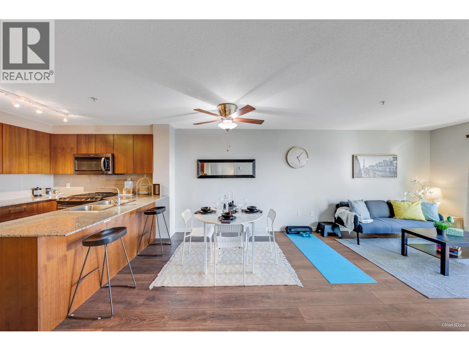 303 5889 Irmin Street, Burnaby, British Columbia  V5J 0C1 - Photo 8 - R3108602