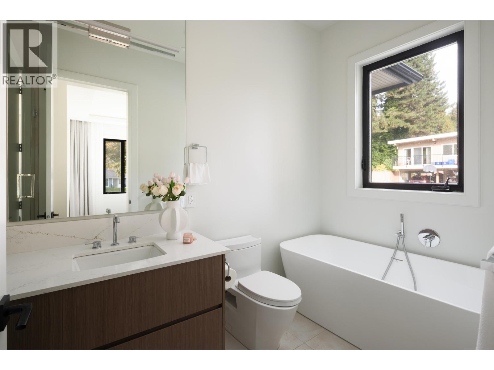 7129 Buffalo Street, Burnaby, British Columbia  V5A 1Y8 - Photo 12 - R3109180