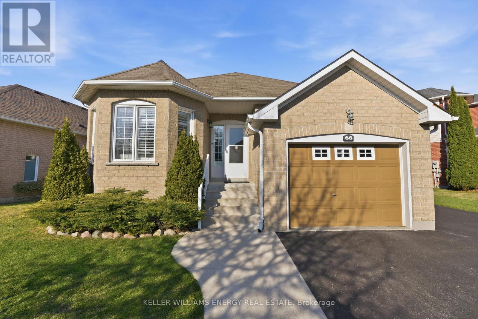 66 Squire Fletcher Drive, Clarington, Ontario  L1C 5H9 - Photo 2 - E12977900