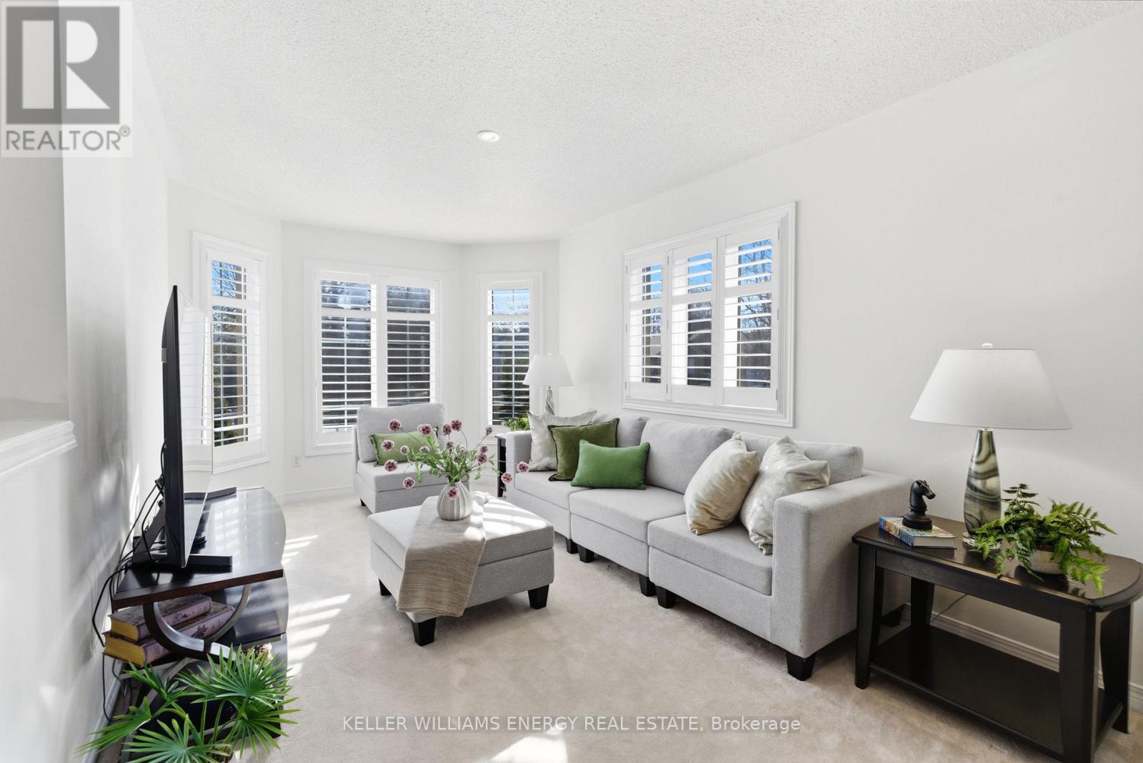 66 Squire Fletcher Drive, Clarington, Ontario  L1C 5H9 - Photo 3 - E12977900