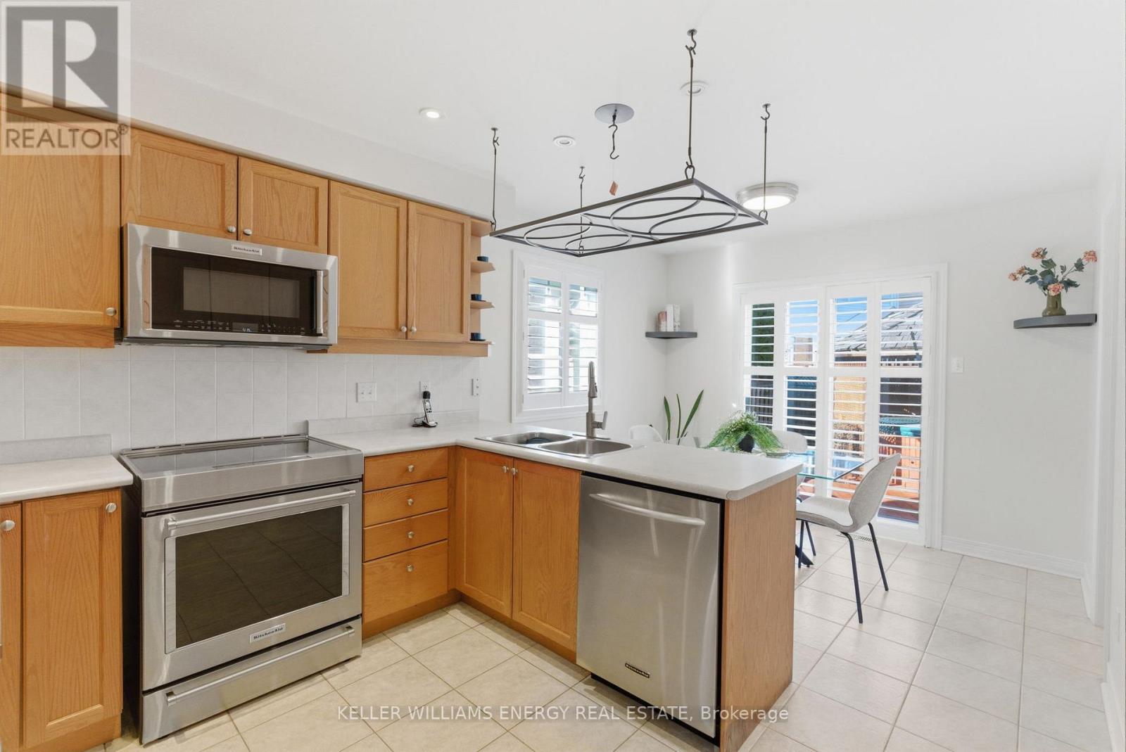 66 Squire Fletcher Drive, Clarington, Ontario  L1C 5H9 - Photo 8 - E12977900