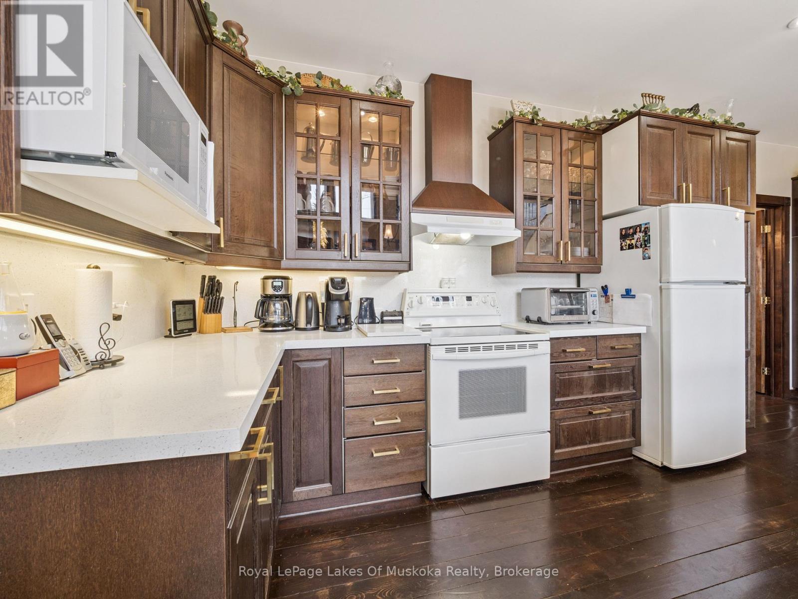 1441 Cedar Lane, Bracebridge, Ontario  P1L 1W9 - Photo 9 - X12977826