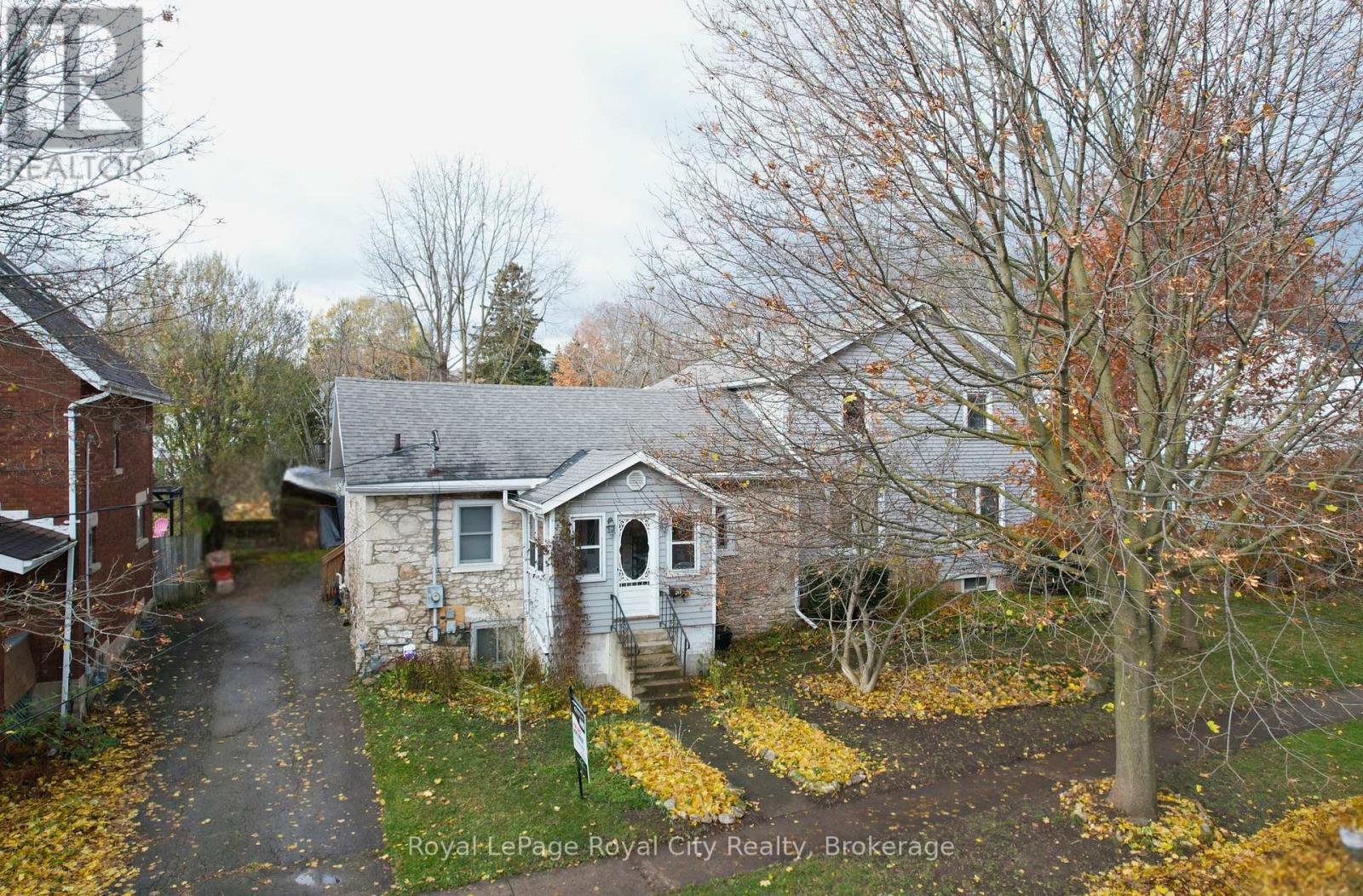 69 NOTTINGHAM STREET, Guelph, Ontario