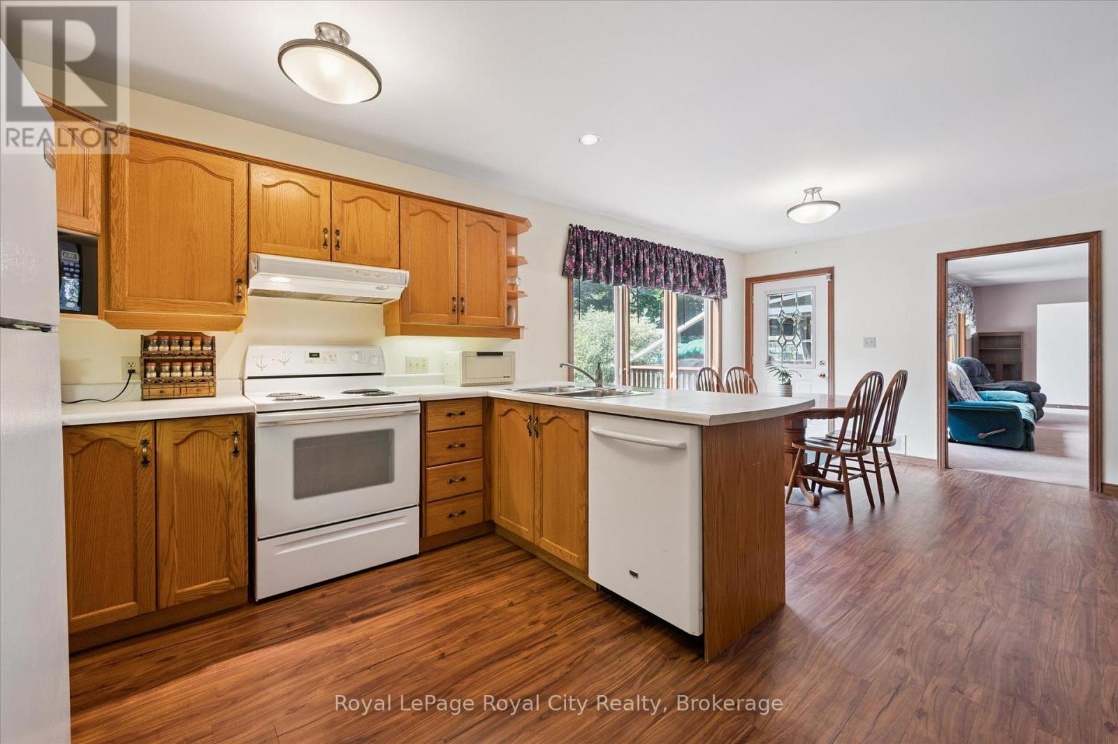 69 Nottingham Street, Guelph, Ontario  N1H 3M9 - Photo 11 - X12977832