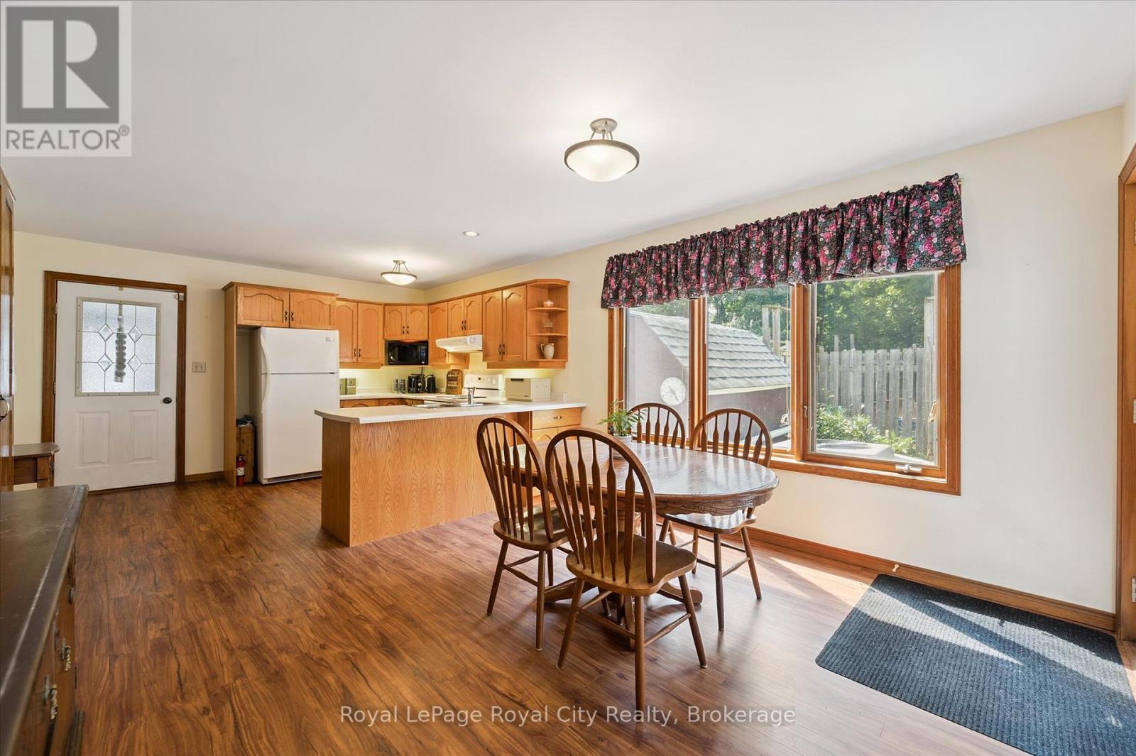 69 Nottingham Street, Guelph, Ontario  N1H 3M9 - Photo 9 - X12977832