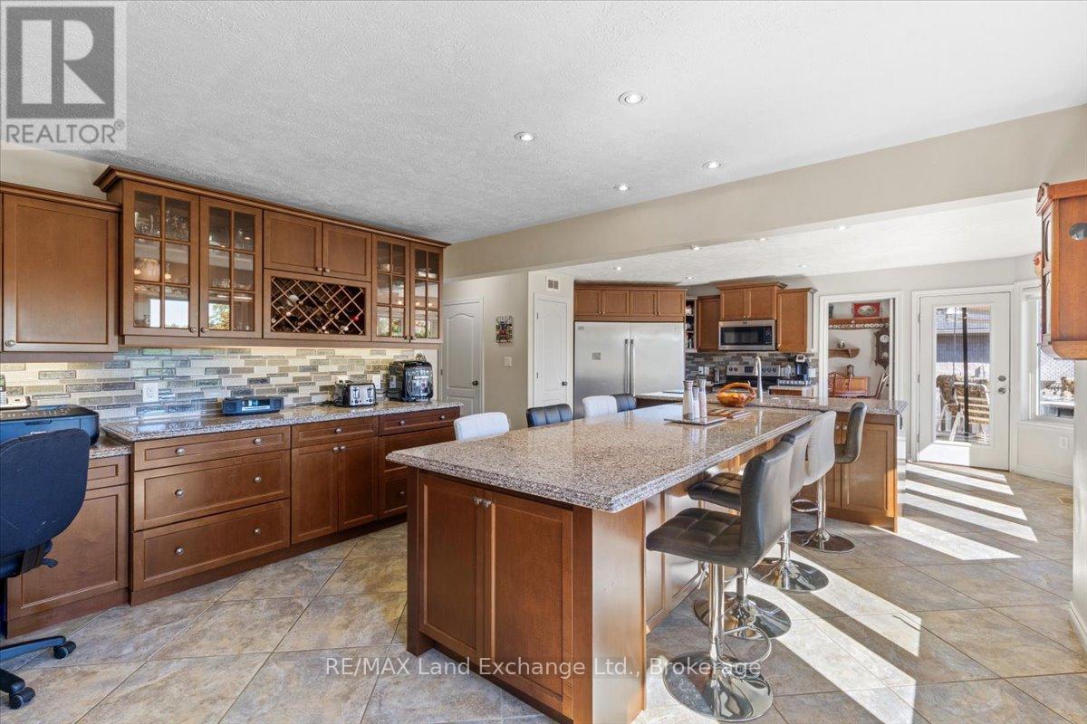 903 Highland Street, Saugeen Shores, Ontario  N0H 2C2 - Photo 16 - X12977906