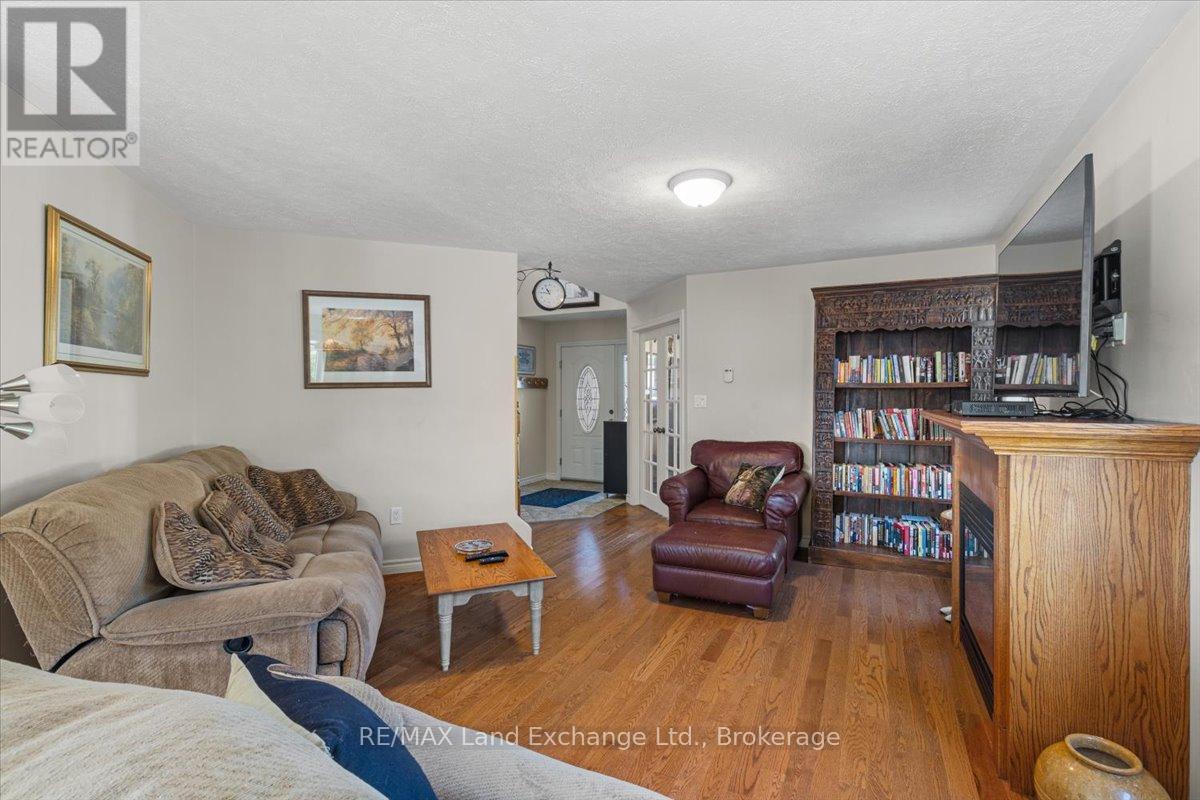 903 Highland Street, Saugeen Shores, Ontario  N0H 2C2 - Photo 9 - X12977906