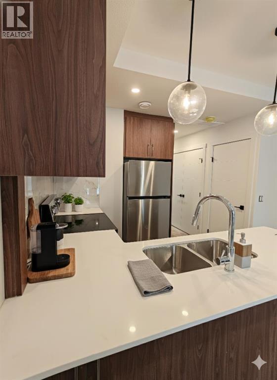 202, 156 Park Street, Cochrane, Alberta  T4C 2B8 - Photo 14 - A2279942