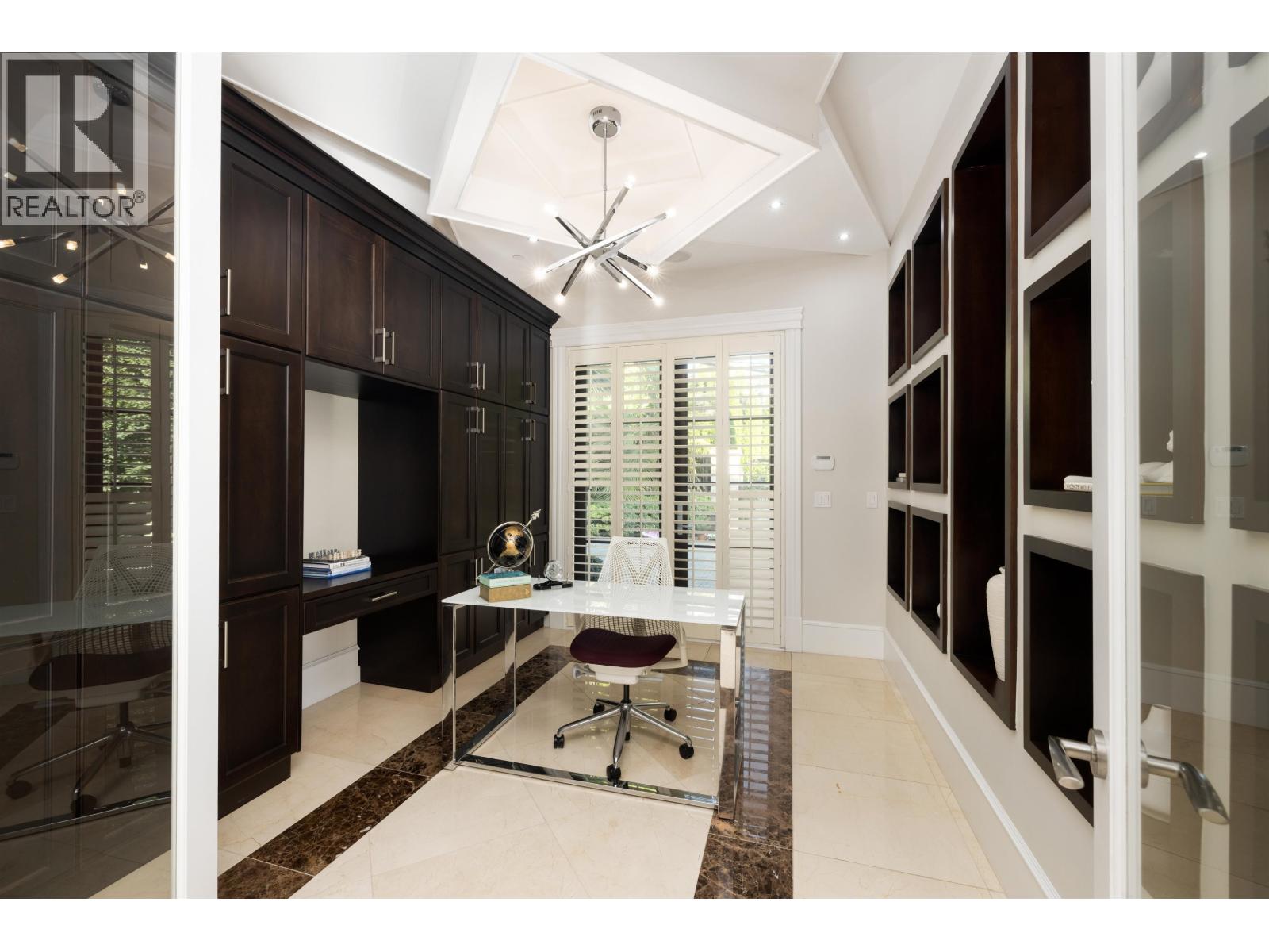 2912 Mathers Avenue, West Vancouver, British Columbia V7V 2K1 - Photo 18 - R3109156