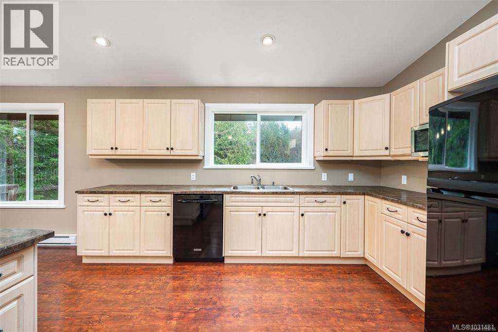 1890 Pierce Way, Qualicum Beach, British Columbia V9K 2V1 - Photo 13 - 1031481