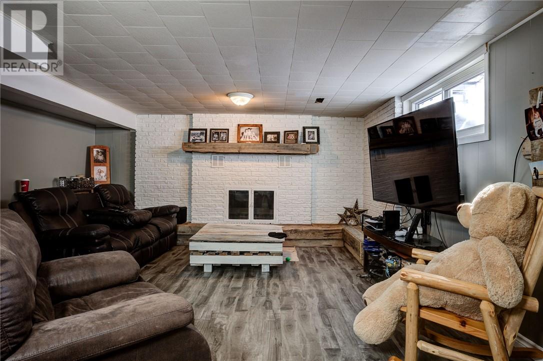 17 Lakeview Avenue, Onaping, Ontario  P0M 2R0 - Photo 15 - 2127067