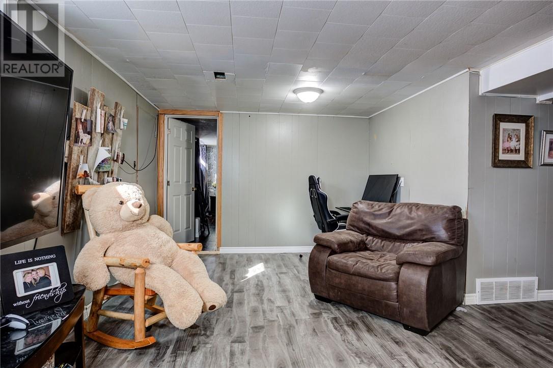 17 Lakeview Avenue, Onaping, Ontario  P0M 2R0 - Photo 16 - 2127067