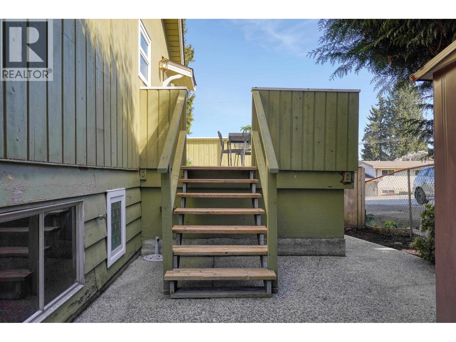 1022 Ranch Park Way, Coquitlam, British Columbia V3C 2H2 - Photo 34 - R3108757