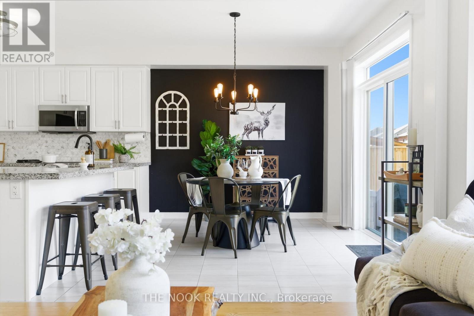 28 Fernridge Heights, Cavan Monaghan, Ontario  L0A 1G0 - Photo 13 - X12977814