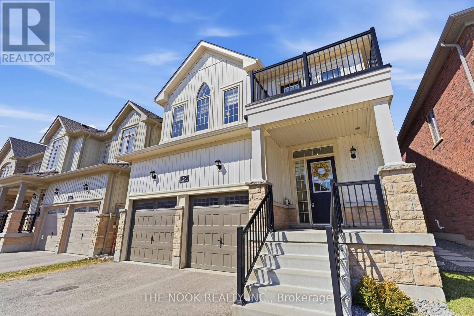 28 Fernridge Heights, Cavan Monaghan, Ontario  L0A 1G0 - Photo 2 - X12977814