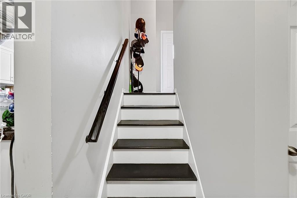 228 Holborn Drive, Kitchener, Ontario  N2A 2E8 - Photo 19 - 40818307