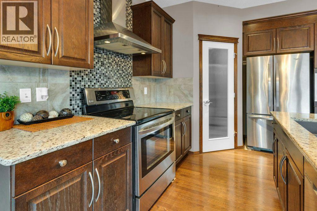 2235 Brightoncrest Green Se, Calgary, Alberta T2Z 5A3 - Photo 8 - A2288284