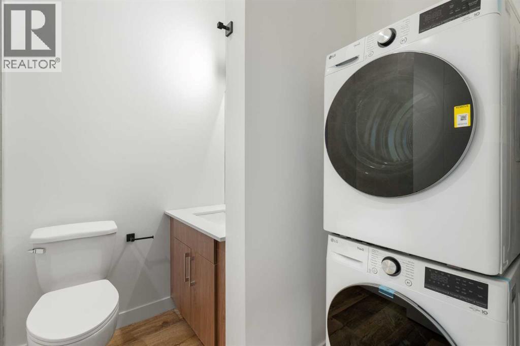 208, 156 Park Street, Cochrane, Alberta T4C 2B8 - Photo 30 - A2291443