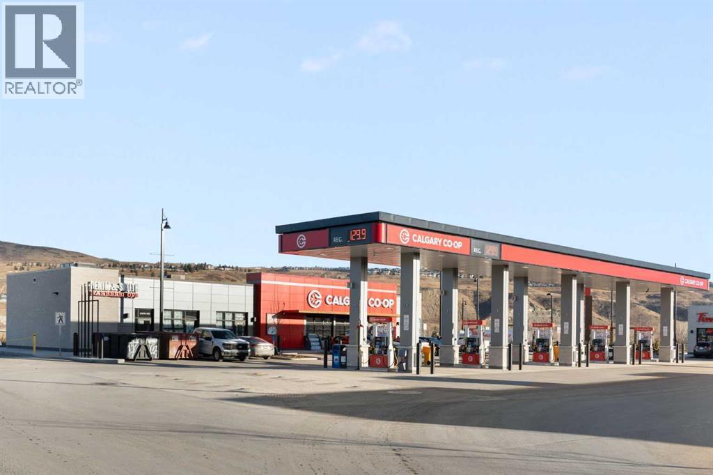 208, 156 Park Street, Cochrane, Alberta T4C 2B8 - Photo 48 - A2291443