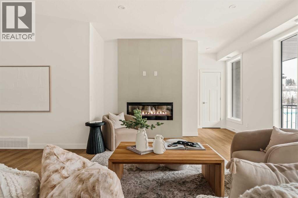 615 Sovereign Common Sw, Calgary, Alberta  T3C 3Y3 - Photo 6 - A2298258