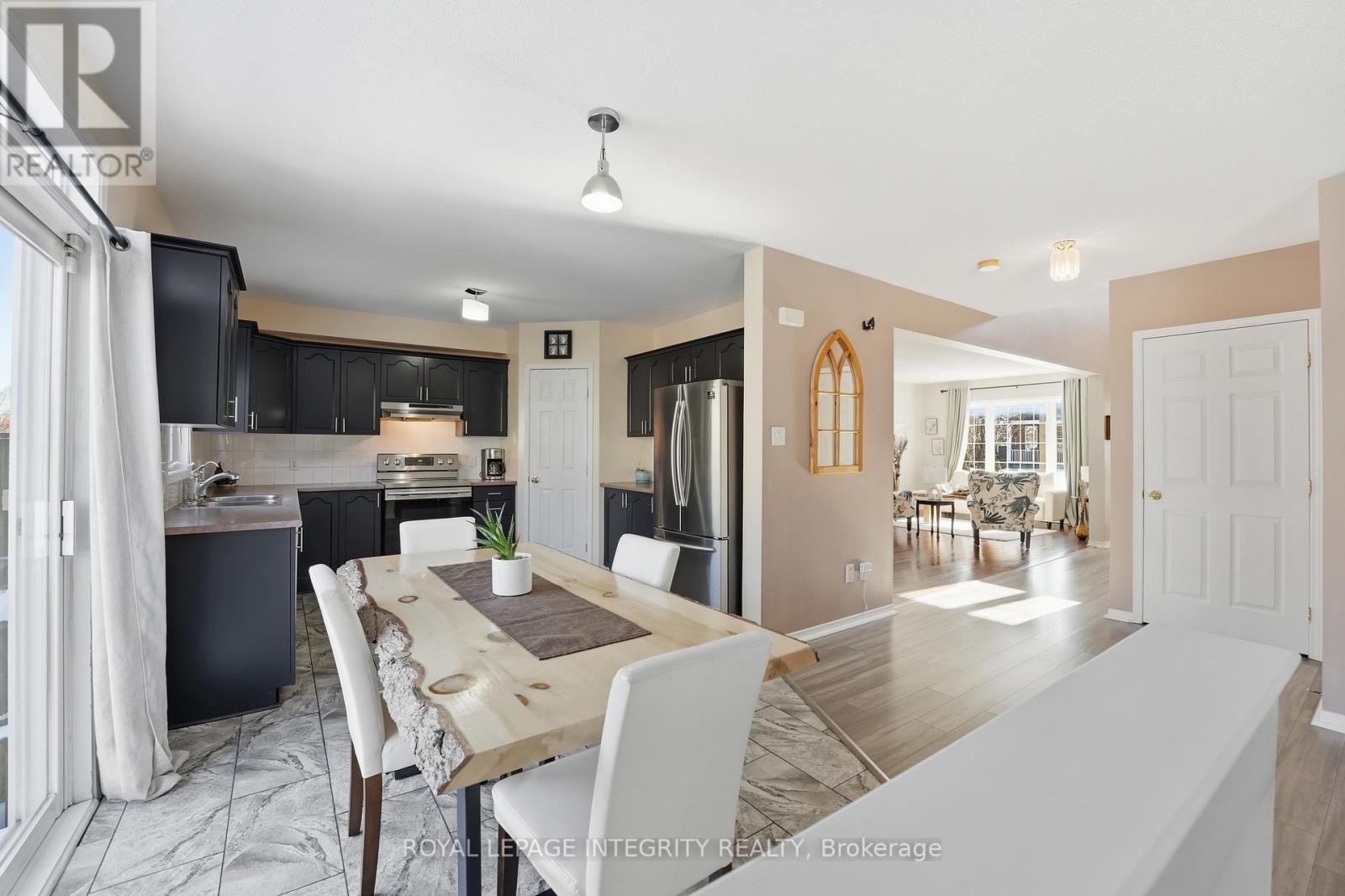 127 Stoney Pond Court, Ottawa, Ontario  K2S 2E6 - Photo 13 - X12977778