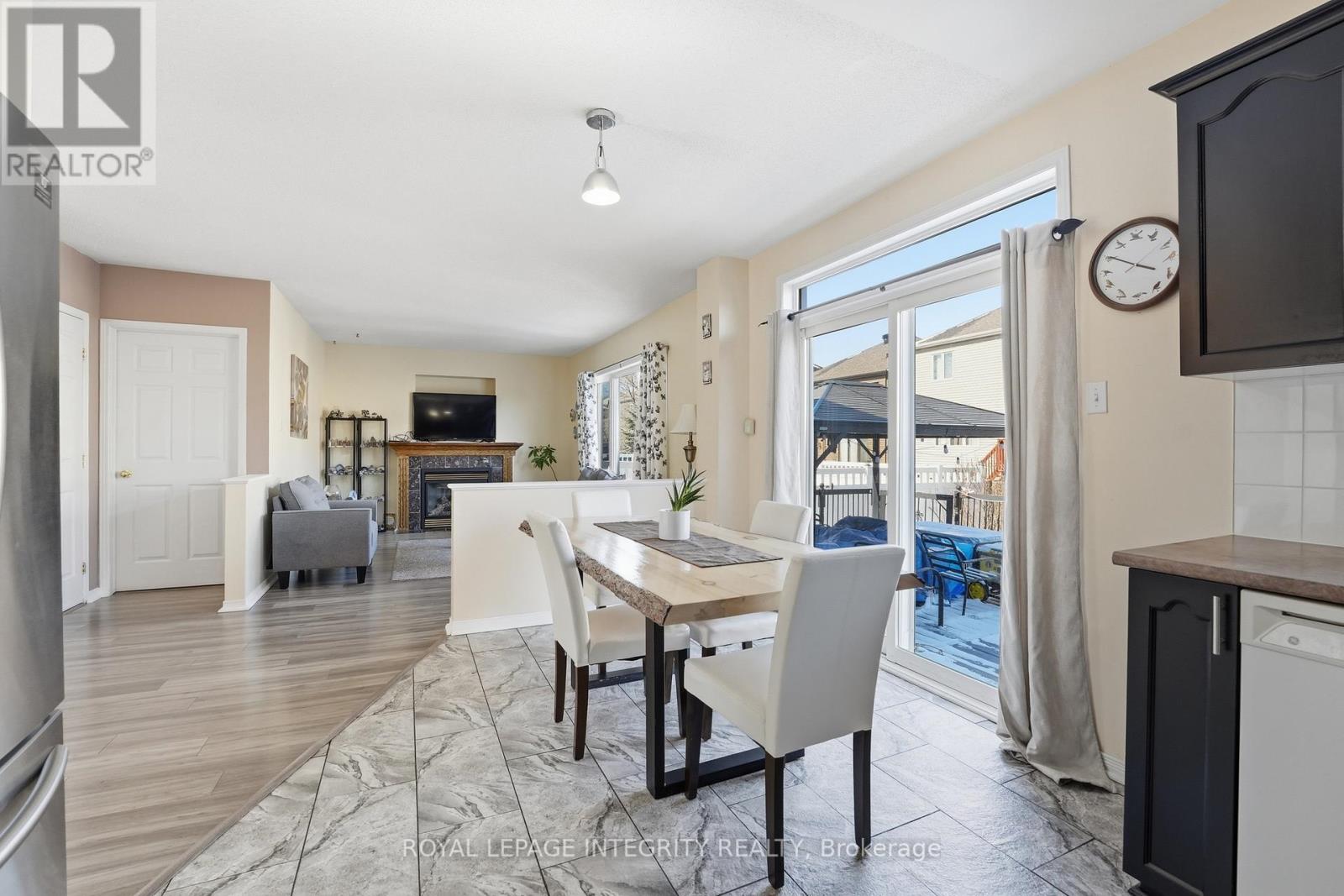 127 Stoney Pond Court, Ottawa, Ontario  K2S 2E6 - Photo 15 - X12977778