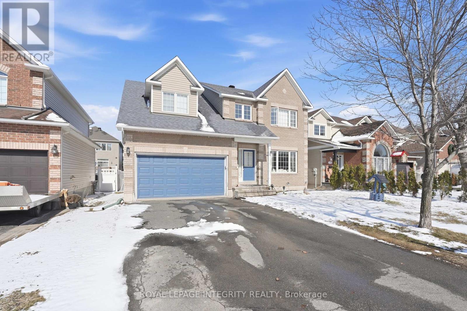 127 Stoney Pond Court, Ottawa, Ontario  K2S 2E6 - Photo 2 - X12977778