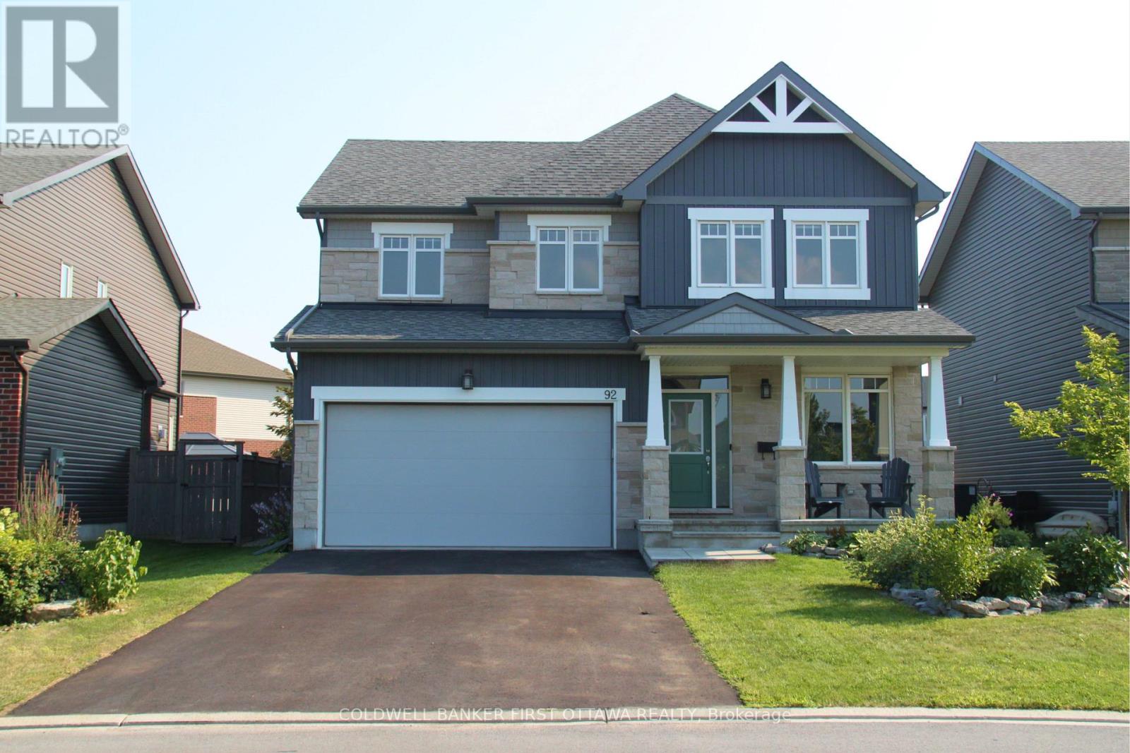 92 MORRIS STREET E, Carleton Place, Ontario