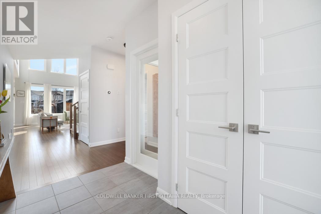 92 Morris Street E, Carleton Place, Ontario  K7C 0H1 - Photo 3 - X12977806