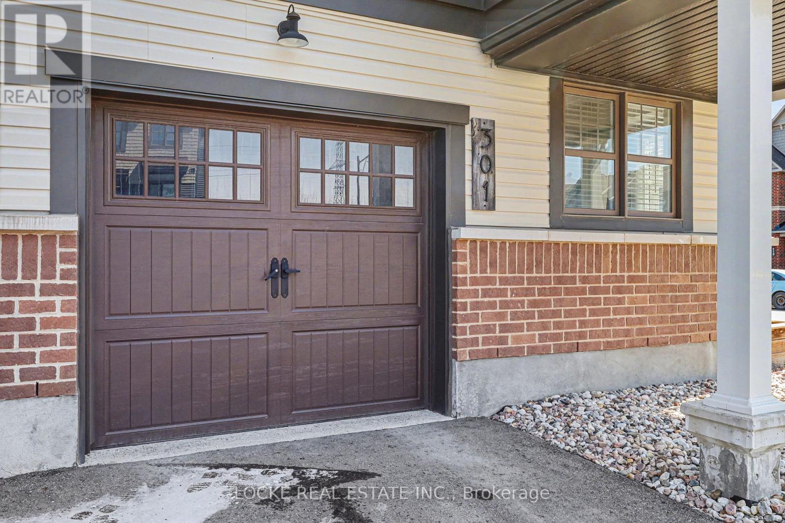 301 Citrine Street, Ottawa, Ontario  K4A 0T7 - Photo 3 - X12977866