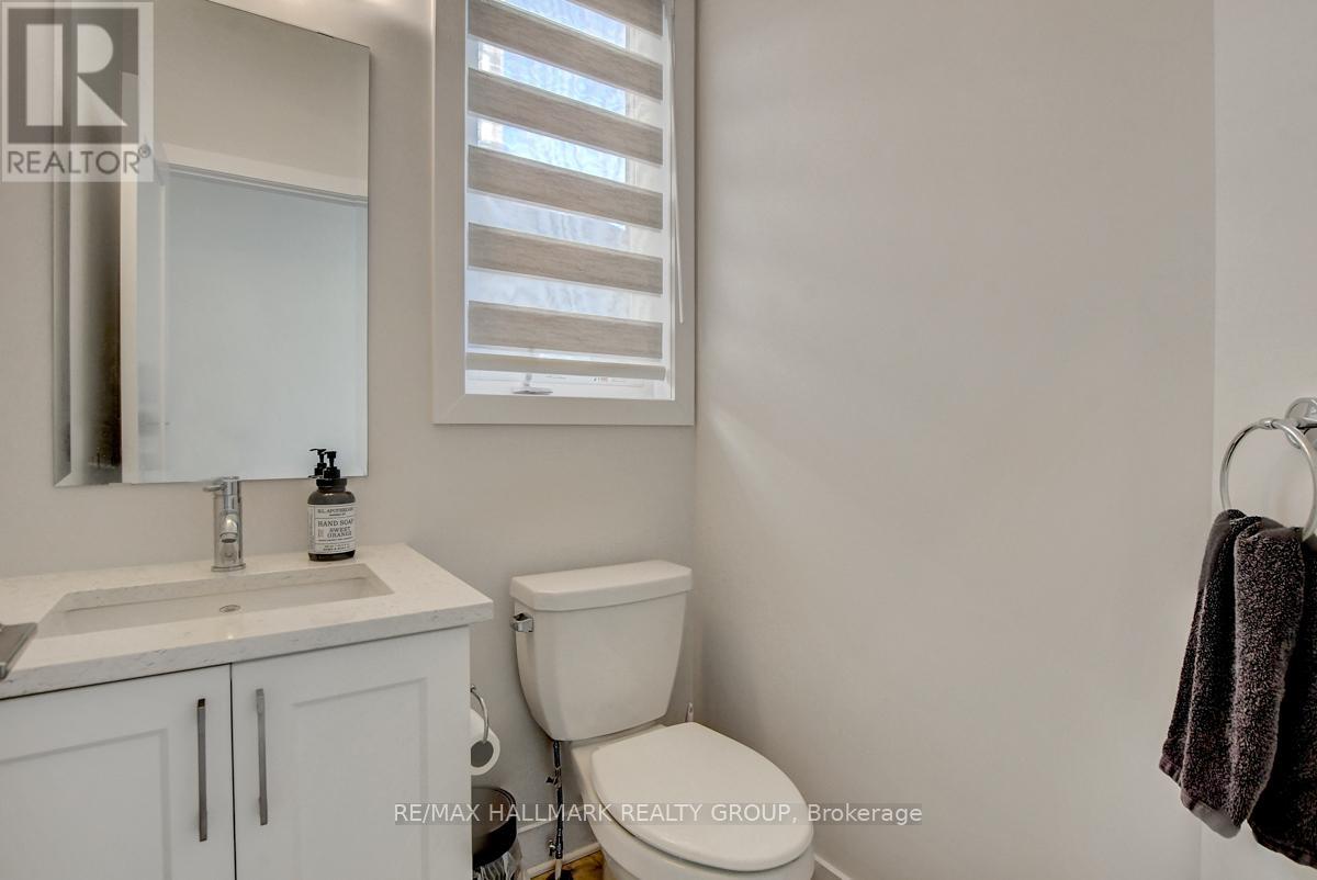 927 Omagaki Way, Ottawa, Ontario  K1X 0J2 - Photo 19 - X12977868