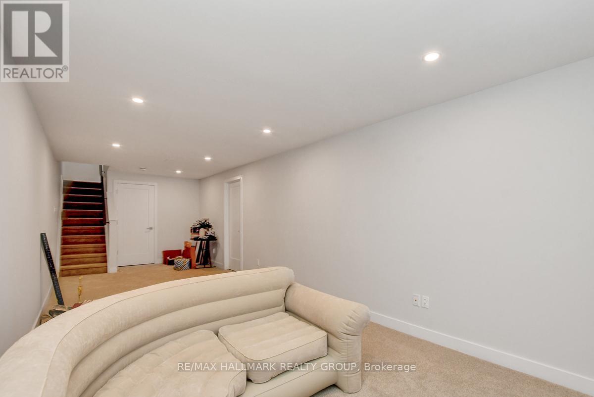 927 Omagaki Way, Ottawa, Ontario  K1X 0J2 - Photo 35 - X12977868