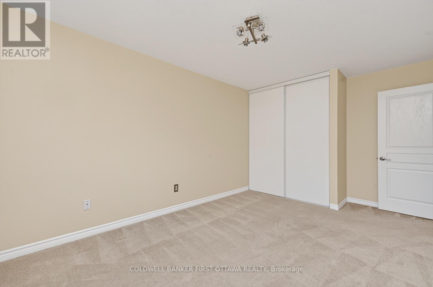 102 Windance Crescent, Ottawa, Ontario  K2W 0A7 - Photo 23 - X12977918