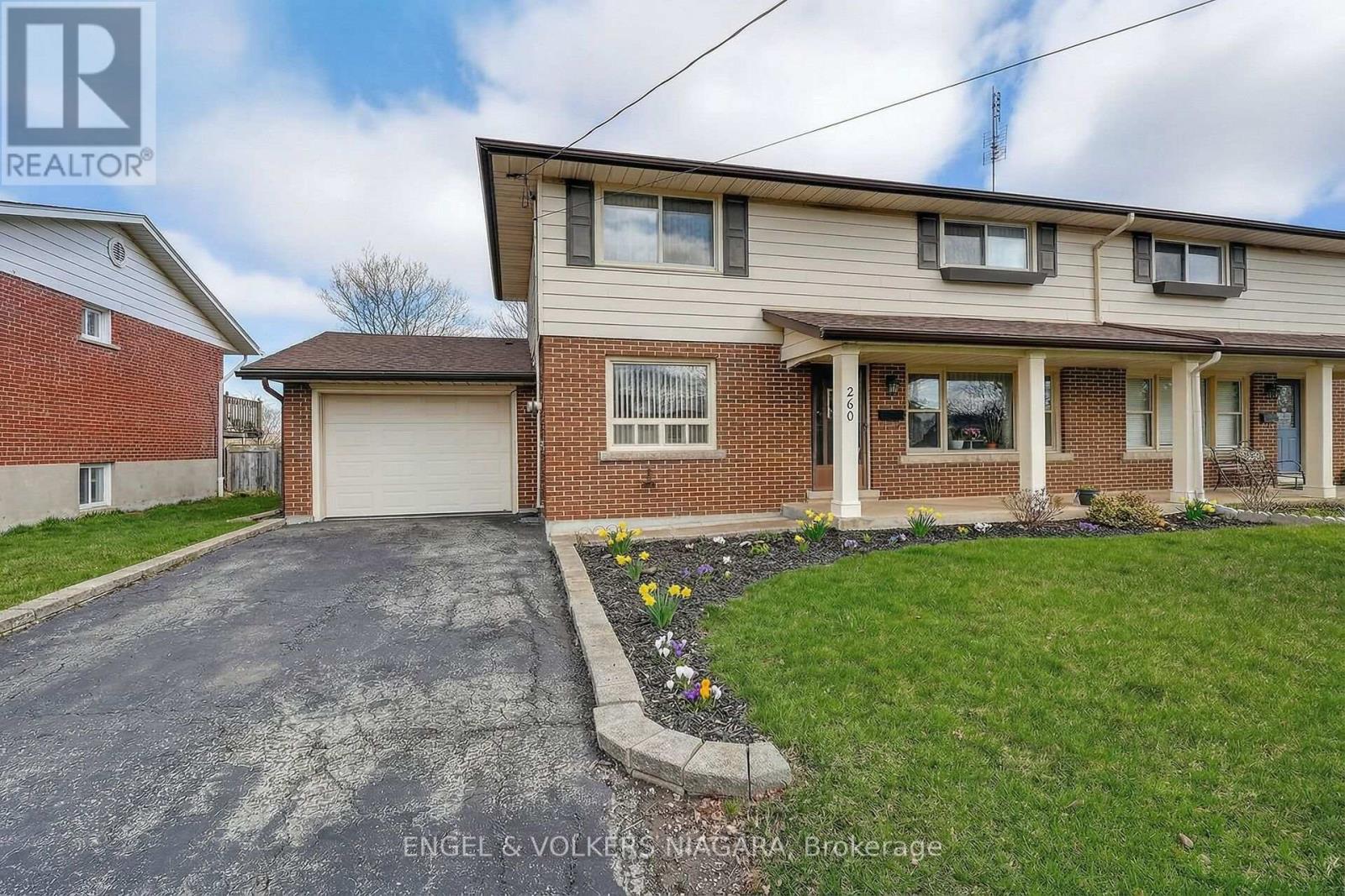 260 St. Paul Street W, St. Catharines (Ridley), Ontario  L2S 2E7 - Photo 1 - X12977760