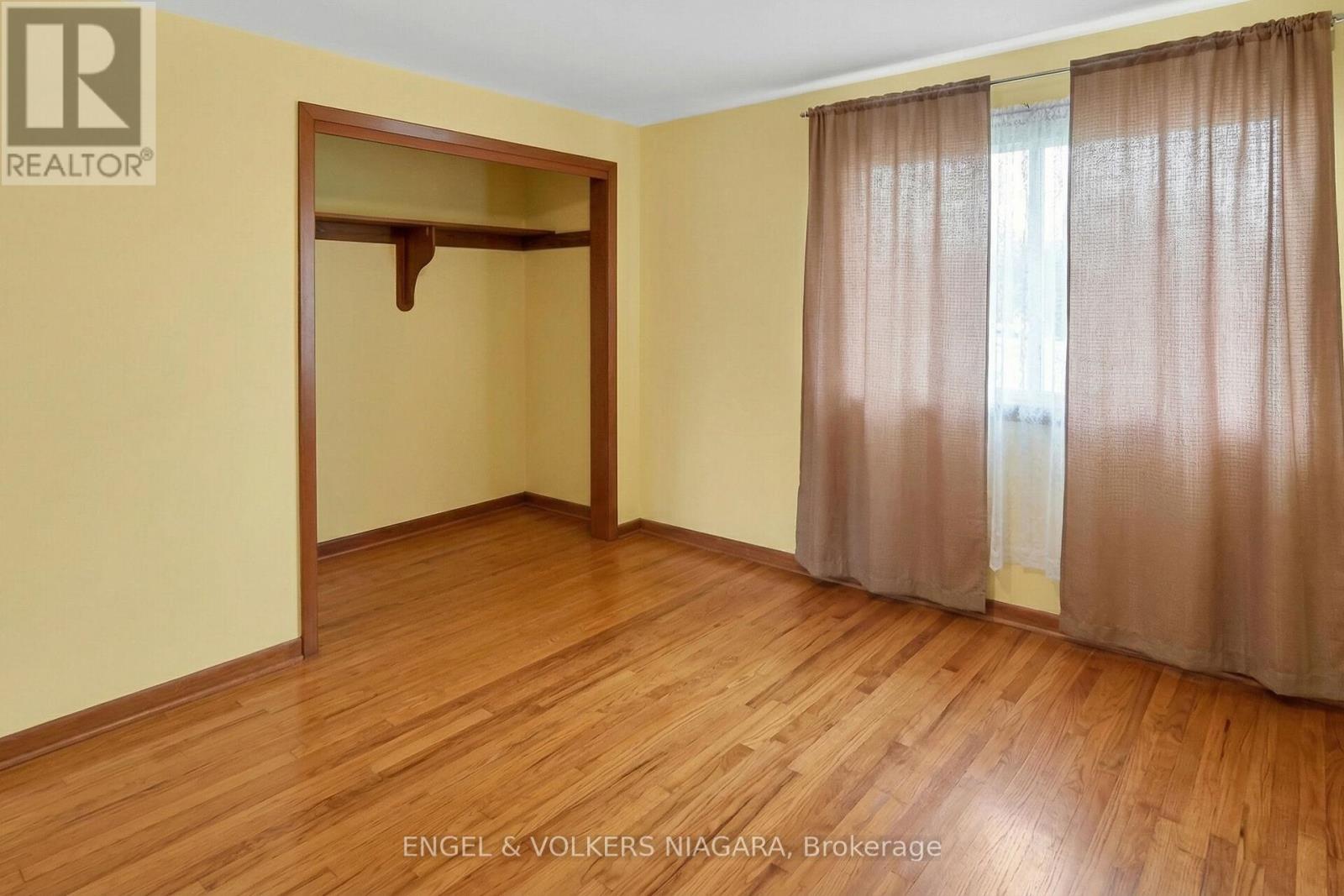 260 St. Paul Street W, St. Catharines (Ridley), Ontario  L2S 2E7 - Photo 18 - X12977760