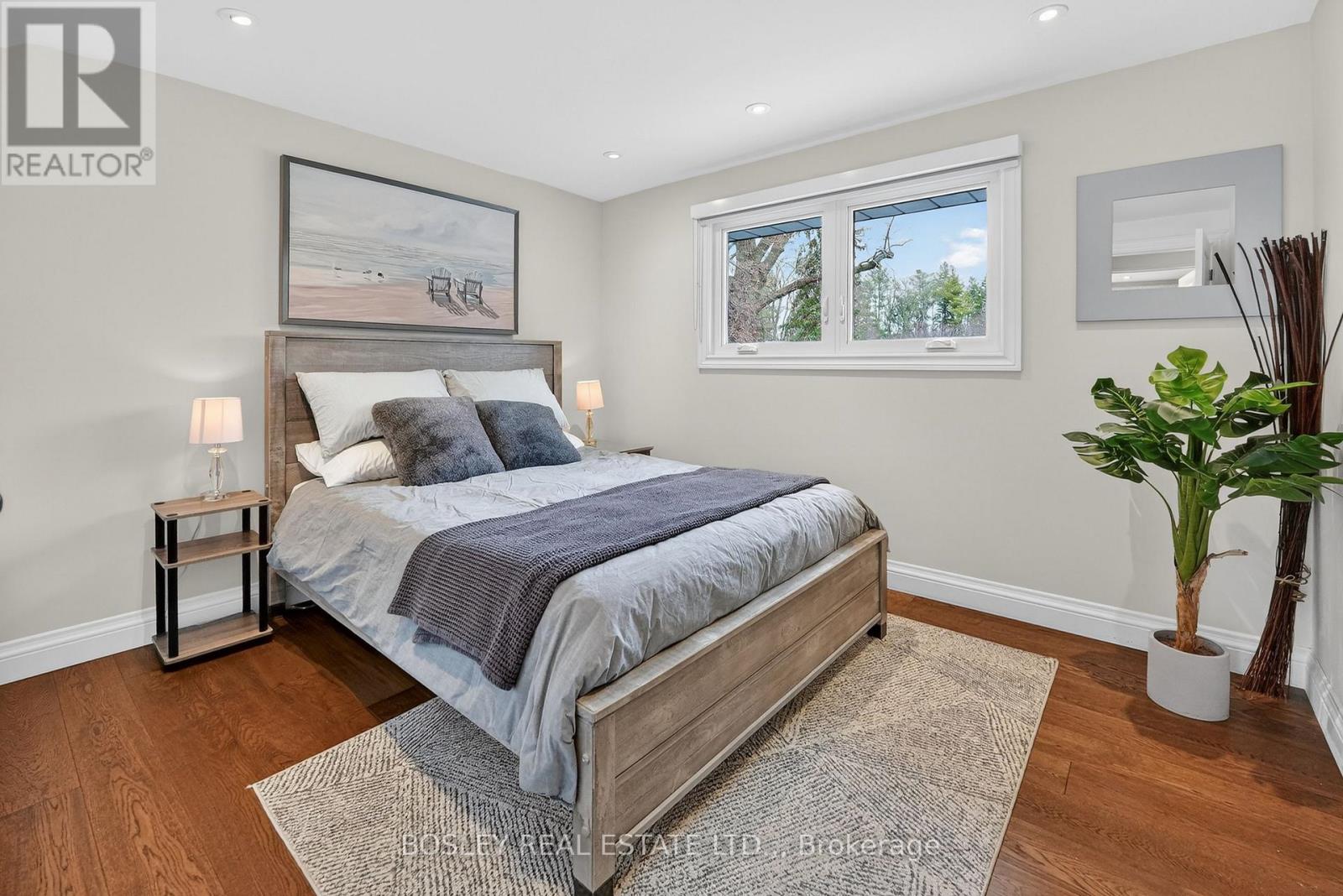 19 Dixie Avenue, Niagara-On-The-Lake, Ontario  L0S 1J0 - Photo 14 - X12977856