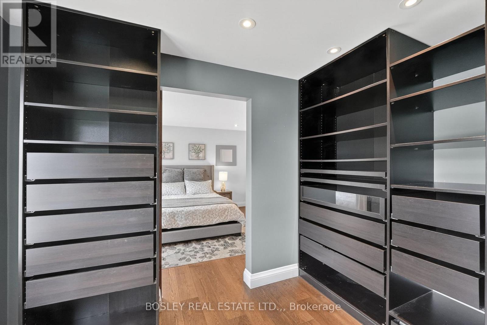 19 Dixie Avenue, Niagara-On-The-Lake, Ontario  L0S 1J0 - Photo 18 - X12977856