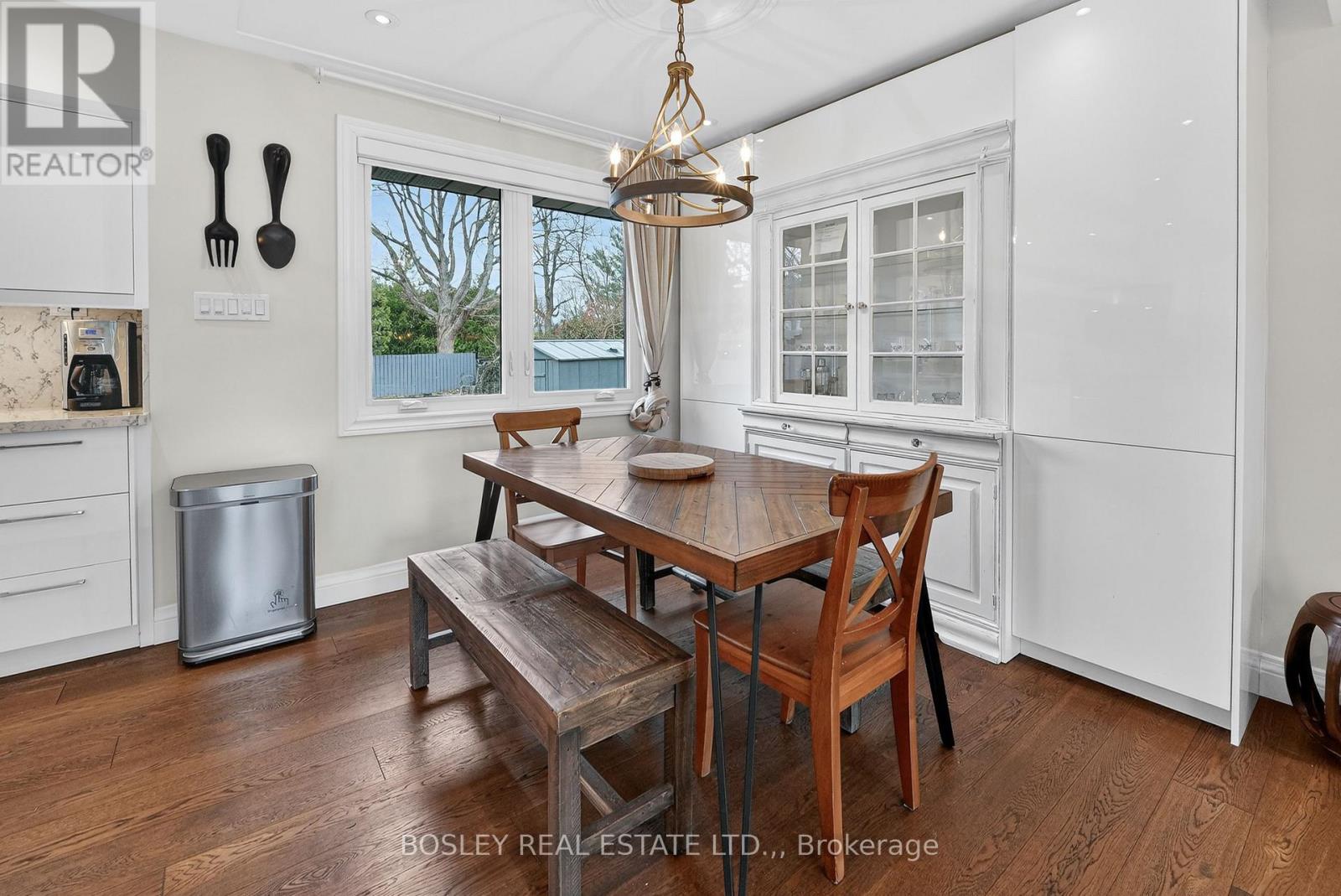 19 Dixie Avenue, Niagara-On-The-Lake, Ontario  L0S 1J0 - Photo 7 - X12977856