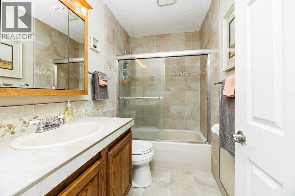 11 Nellis Avenue, Red Deer, Alberta  T4P 2C2 - Photo 16 - A2298561