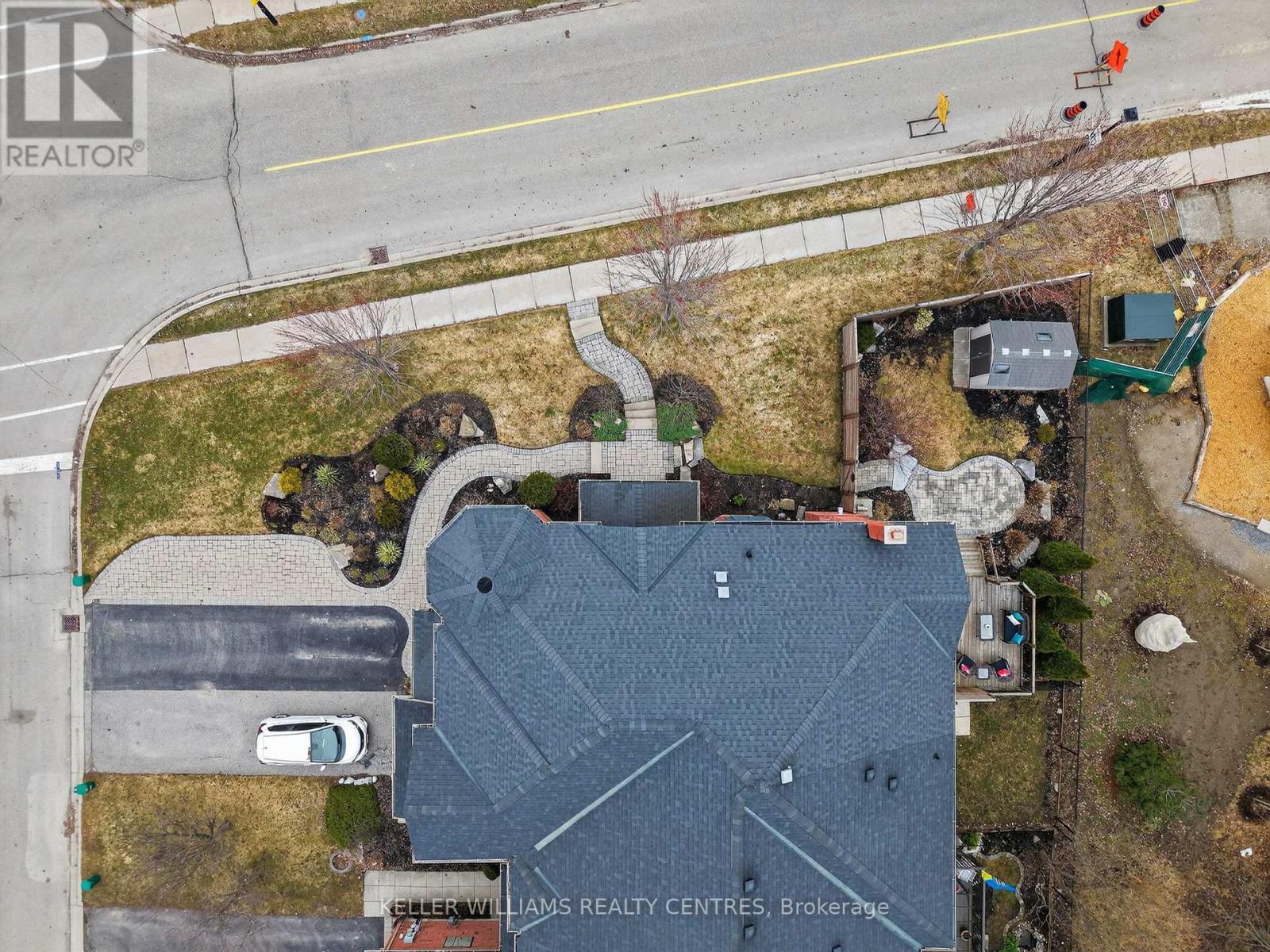 577 Osler Court, Newmarket, Ontario  L3X 2P4 - Photo 42 - N12962824