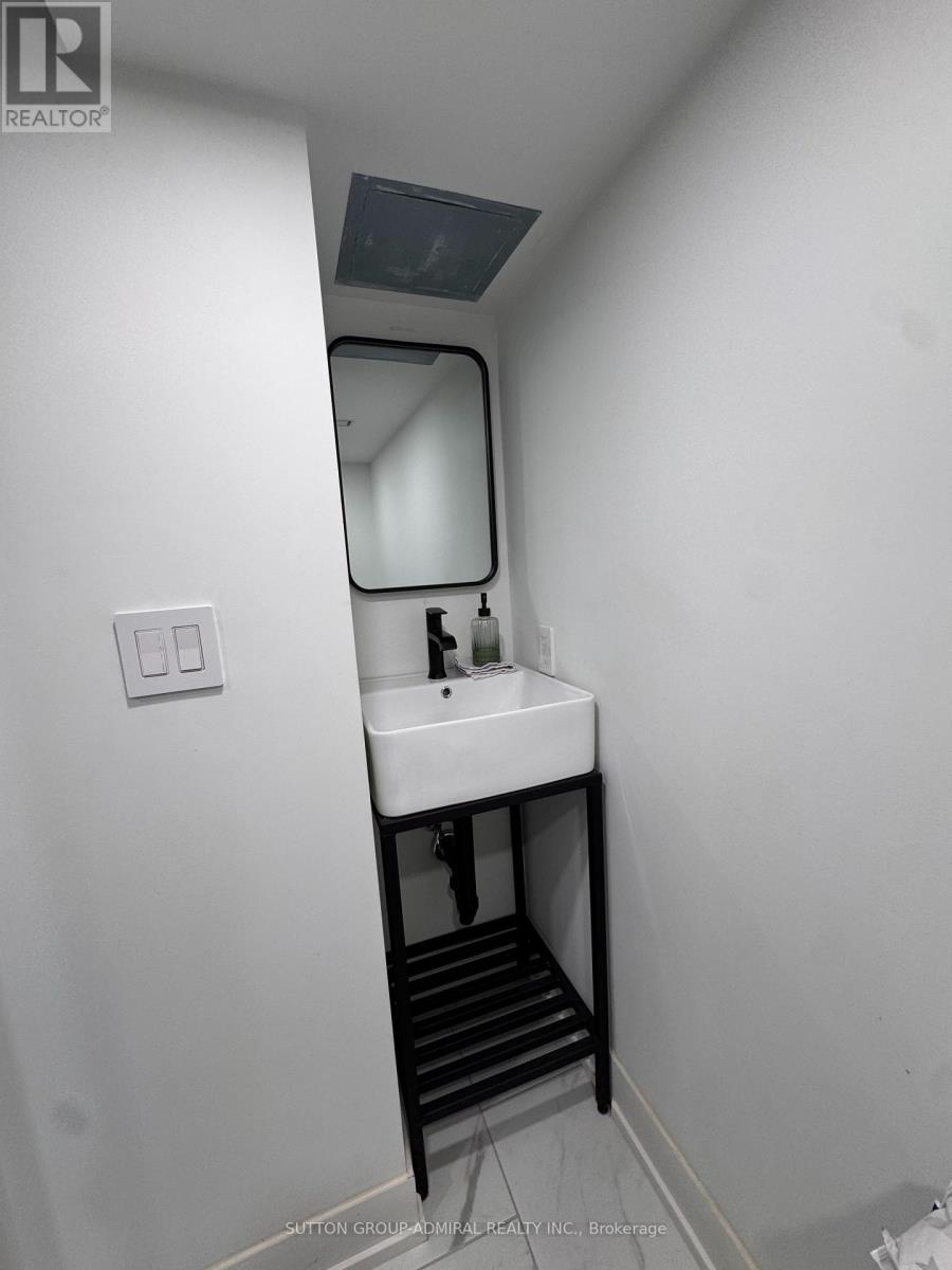 Basementl - 6 Frankfort Avenue, Toronto, Ontario  M6L 2Y2 - Photo 28 - W12936266