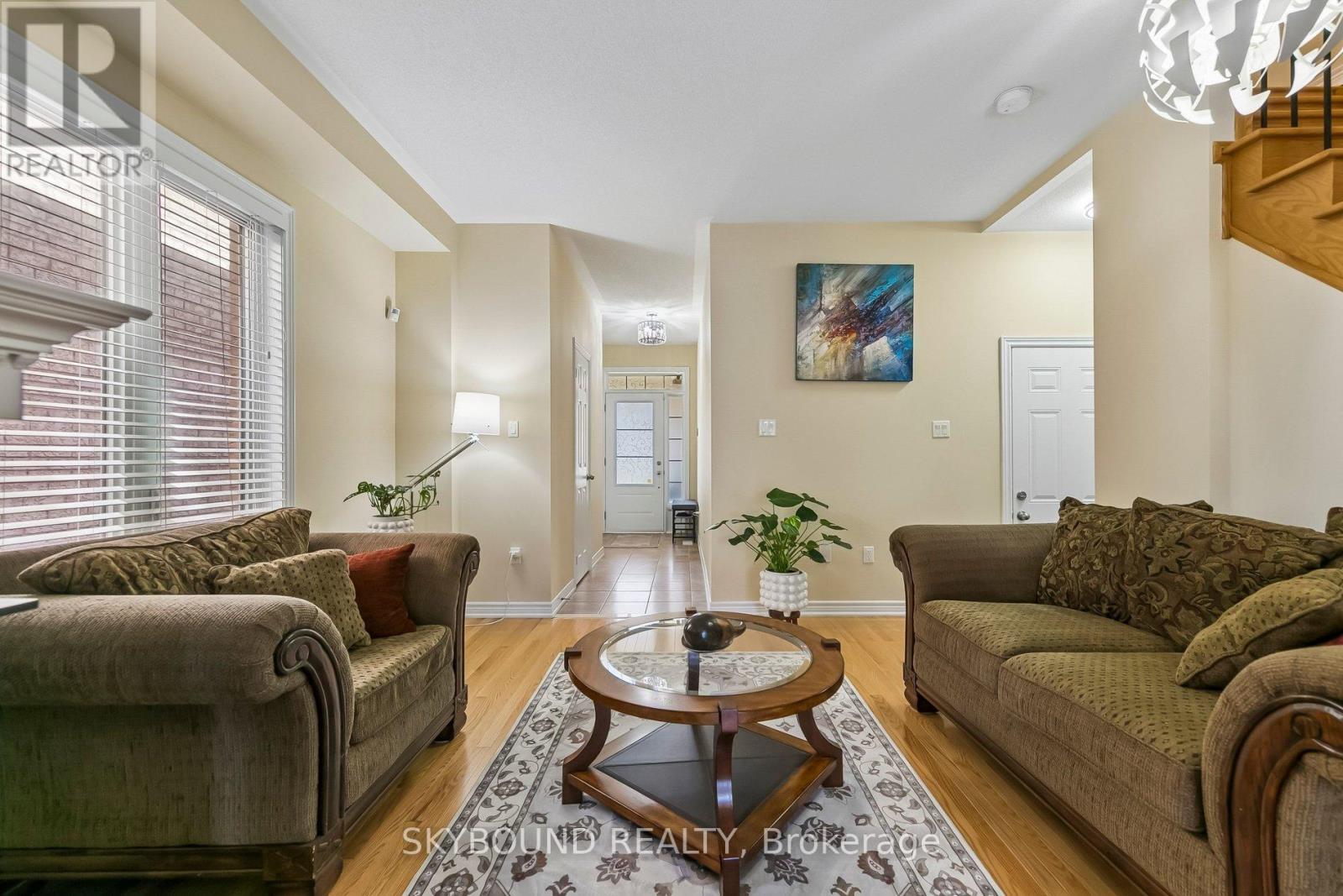 687 Megson Terrace, Milton, Ontario  L9T 8K4 - Photo 5 - W12976482