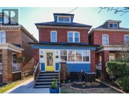 207 EDGEMONT Street S, Hamilton, Ontario