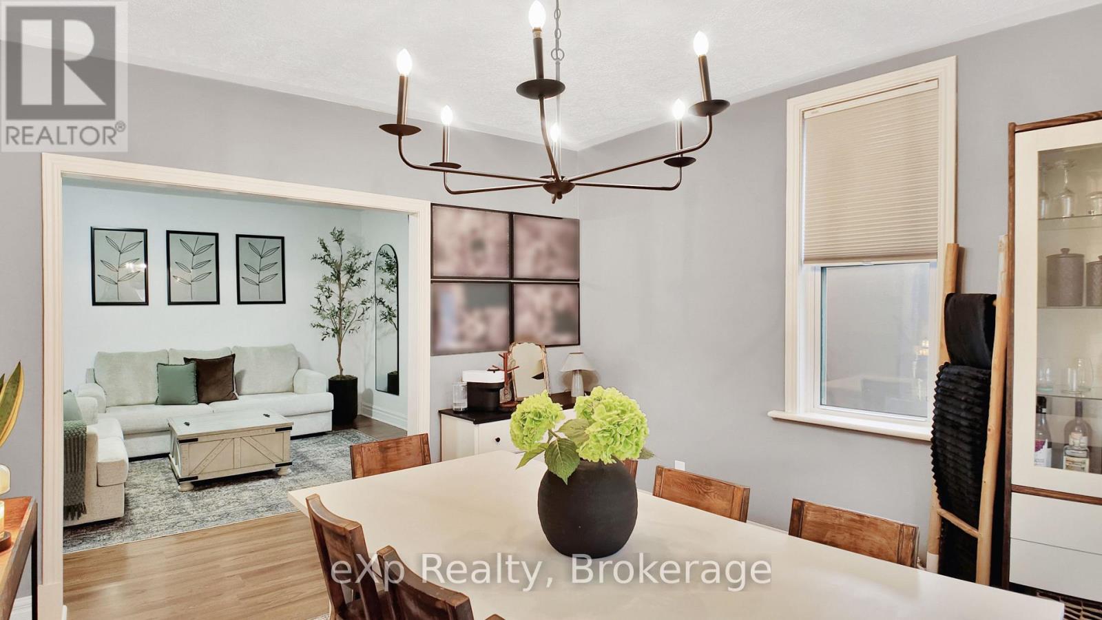 588 12th Avenue, Hanover, Ontario  N4N 2V6 - Photo 4 - X12952302