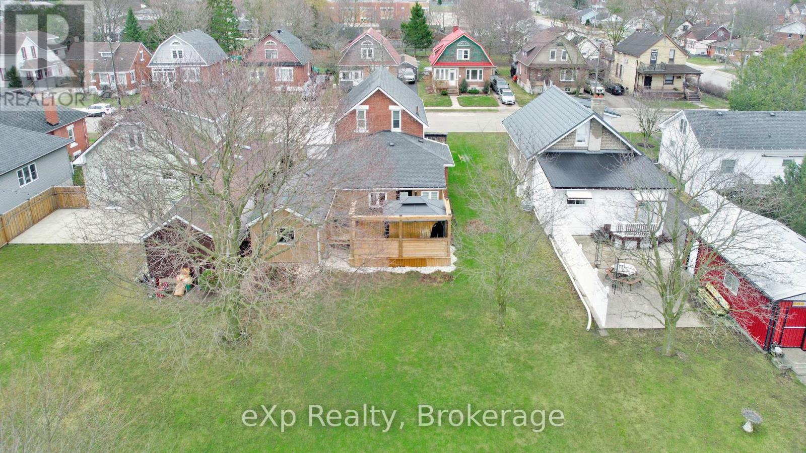 588 12th Avenue, Hanover, Ontario  N4N 2V6 - Photo 33 - X12952302