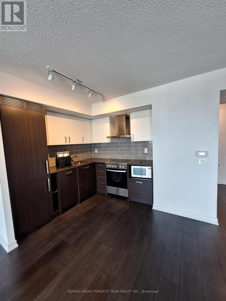 2811 - 125 Redpath Avenue, Toronto, Ontario  M4P 1J5 - Photo 6 - C12977816