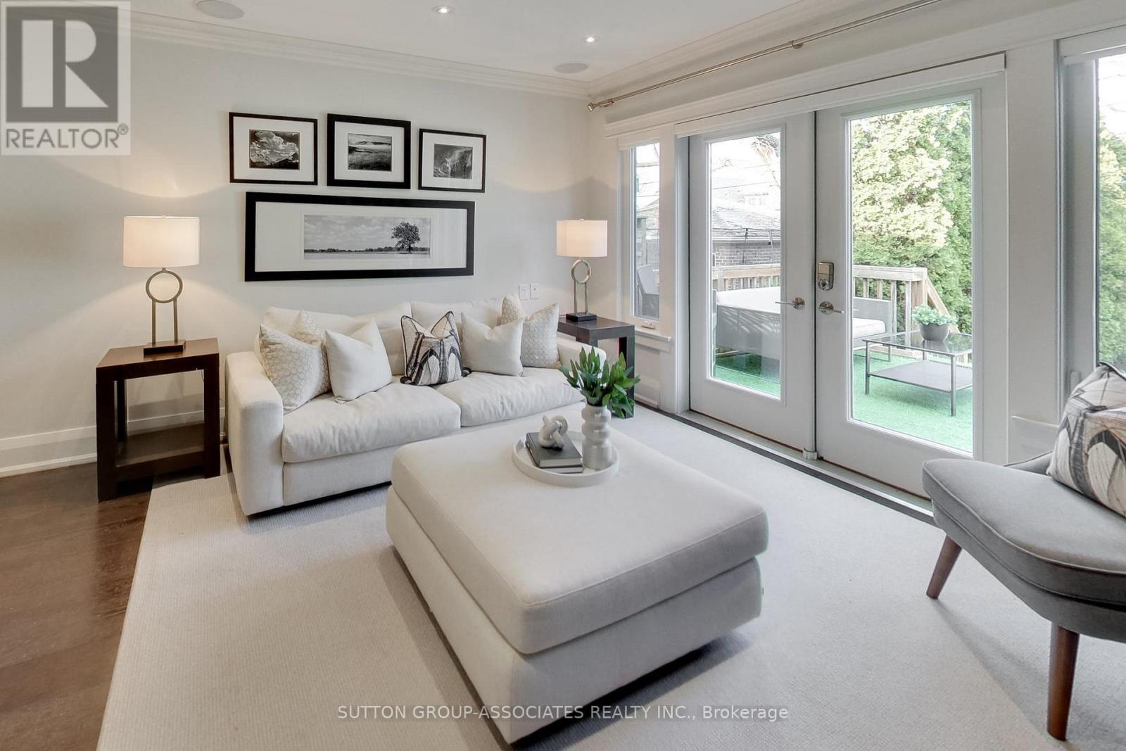 479 Rushton Road, Toronto, Ontario  M6C 2Y4 - Photo 18 - C12977828