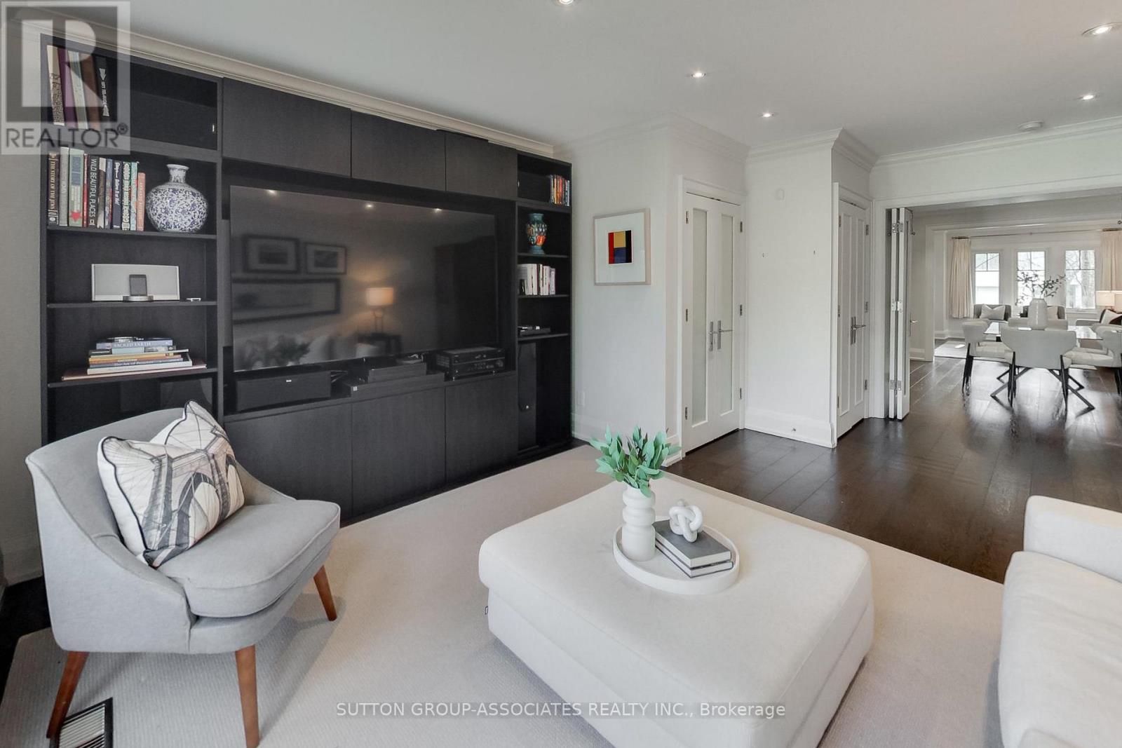 479 Rushton Road, Toronto, Ontario  M6C 2Y4 - Photo 19 - C12977828